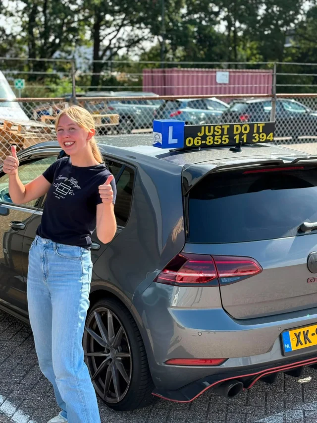 Gefeliciteerd Anouk met het behalen van je rijbewijs! 🥳👏
Wil jij ook snel slagen en met vertrouwen rijden?
Schrijf je vandaag nog in bij Rijschool Just Do It! ✅

✔ Professionele begeleiding
✔ Duidelijke uitleg
✔ Flexibele lestijden
✔ Hoog slagingspercentage

📍 Apeldoorn
🌐 www.rijschooljustdoit.nl
📧 info@rijschooljustdoit.nl
📞 0685511394

⏳ Wacht niet te lang — schrijf je snel in en begin jouw rijavontuur vandaag nog!  #Apeldoorn #RijschoolApeldoorn #RijbewijsHalen #Geslaagd #Autorijles RijschoolJustDoIt SnelSlagen LerenRijden Deventer Zutphen Arnhem Gelderland Rijinstructeur PraktijkExamen RijdenMetVertrouwen 🚗💨🏆